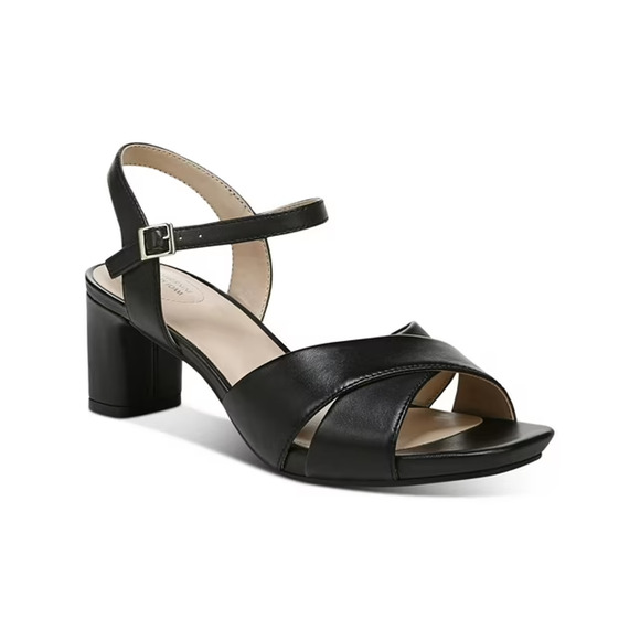 Giani Bernini Women's Zummaa Patent Adjustable Ankle Strap Pumps, Black Size 10M - Picture 1 of 3